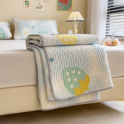 91家纺网 家纺一手货源 找家纺 （总）世纪绒品 2026新款凉感丝印花款乳胶凉席