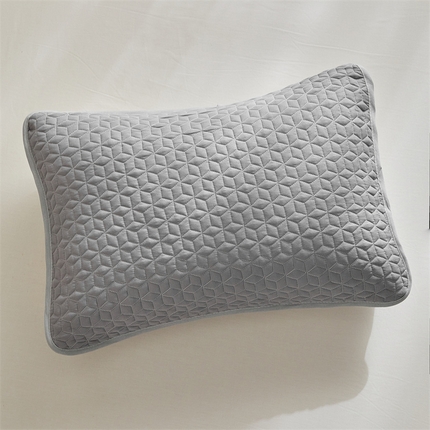 91家纺网 家纺一手货源 找家纺 温宁家纺 2025新款枕套 花瓣银灰