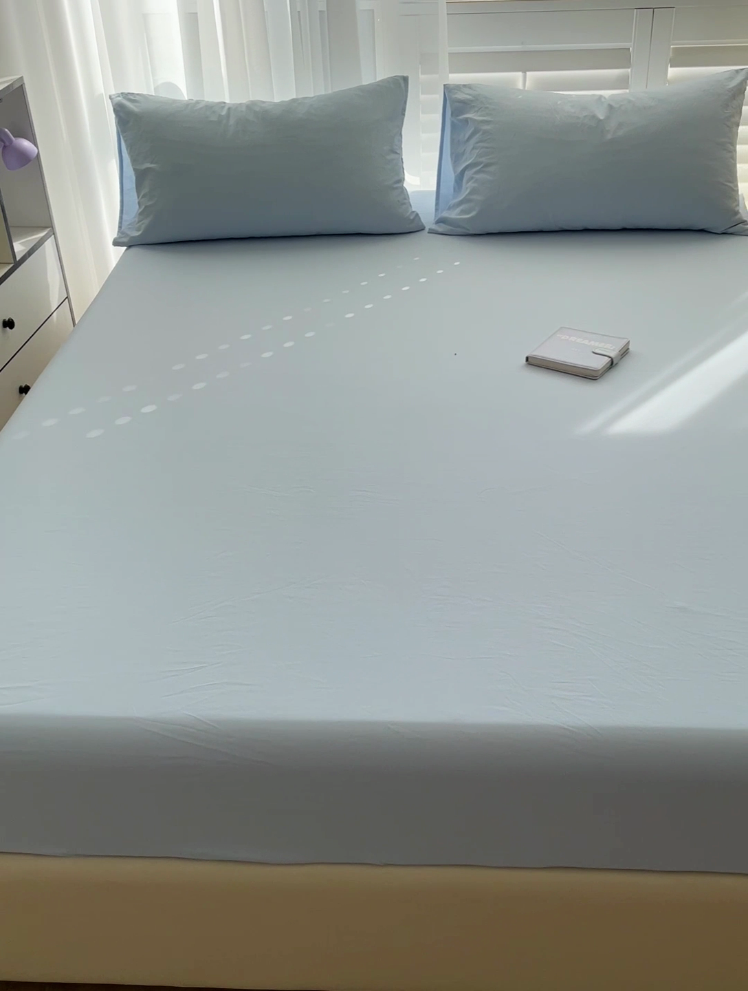 91家纺网 家纺一手货源 找家纺 仟人梦 2025新款纯色床笠 浅蓝