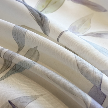 91家纺网 家纺一手货源 找家纺 2025春夏新款简奢款嵌绳莱赛尔数码印花夏被四件套单夏被床笠床单款 春晓雨梦