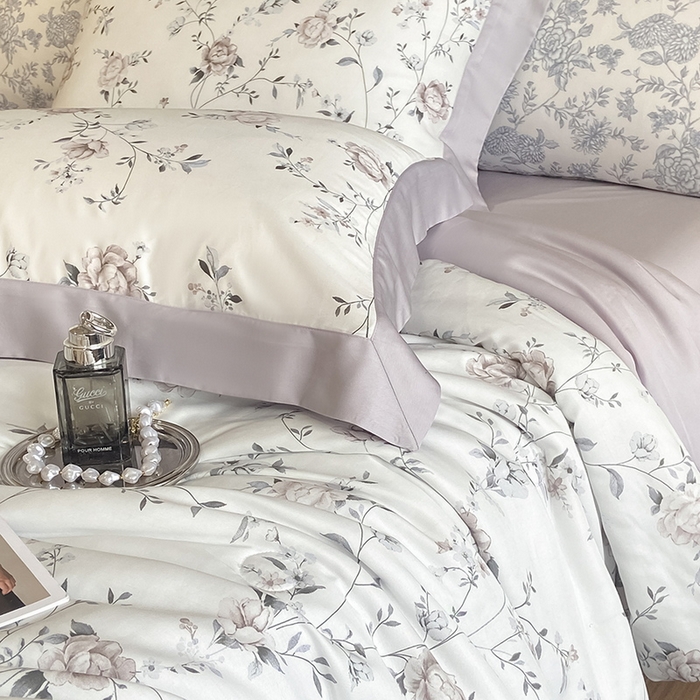 91家纺网 家纺一手货源 找家纺 2025春夏新款简奢款嵌绳莱赛尔数码印花夏被四件套单夏被床笠床单款 情依