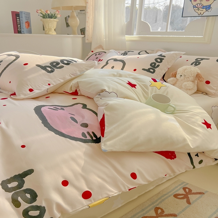 91家纺网 家纺一手货源 找家纺 梦卓家纺 2025新款亲肤芦荟棉单被套 爱心熊