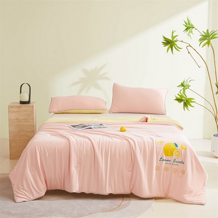 91家纺网 家纺一手货源 找家纺 （总）恒畅 2024新款A类凉感丝纯色双拼柠檬夏被