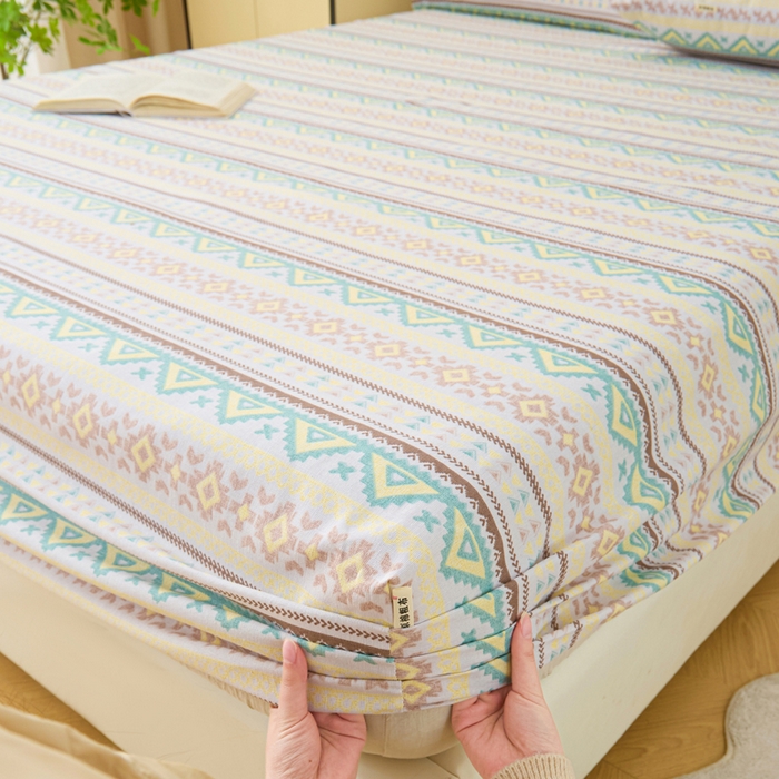 91家纺网 家纺一手货源 找家纺 首爱家纺 2025新款锦柔老粗布印花床笠 条雅恋