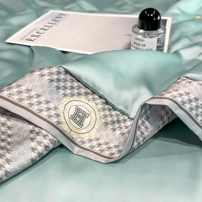 91家纺网 家纺一手货源 找家纺 露梦家纺2025新款A类水洗真丝夏被-格调 格调-水绿