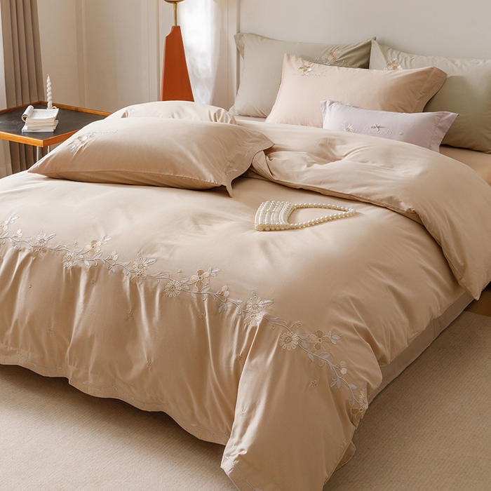 91家纺网 家纺一手货源 找家纺 艾莱家纺 2025新款A类水洗棉加厚绣花四件套-栀夏 栀夏-格林棕