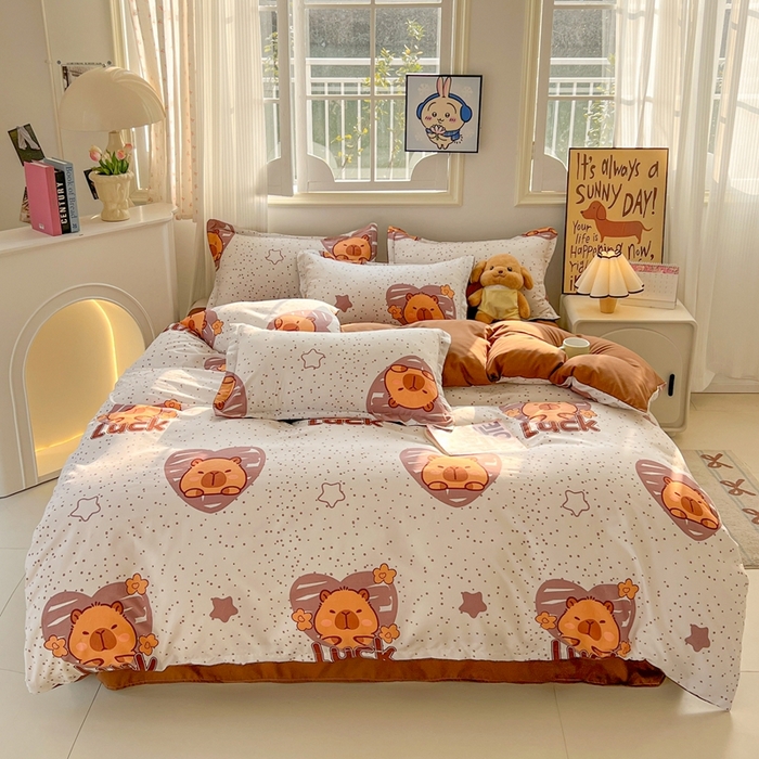 91家纺网 家纺一手货源 找家纺 梦卓家纺 2025新款亲肤芦荟棉单被套 卡皮巴拉