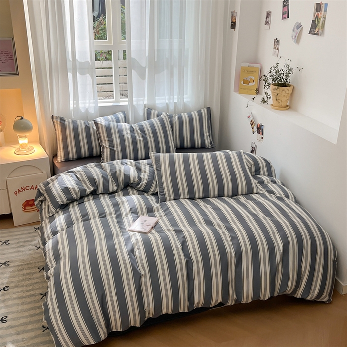 91家纺网 家纺一手货源 找家纺 盛秋家纺 2025新款亲肤格子水洗棉条纹格子四件套【简约风】黑灰中条+高级灰