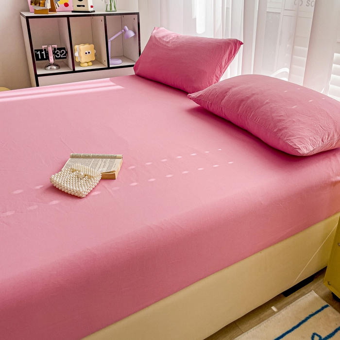 91家纺网 家纺一手货源 找家纺 仟人梦 2025新款纯色床笠 玫红