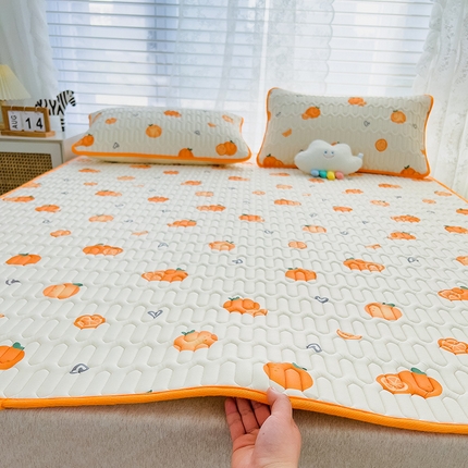 91家纺网 家纺一手货源 找家纺 （总）世纪绒品 2026新款凉感丝印花款乳胶凉席