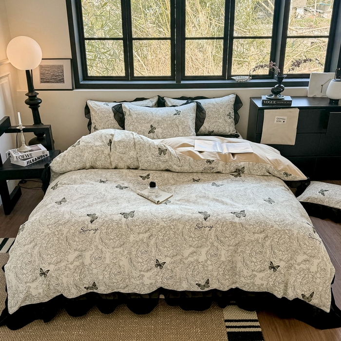 91家纺网 家纺一手货源 找家纺 宅家居 2025新款爆款轻法式赫本风复古印花13372纯棉四件套韩式黑色花边40支全棉三件套 蝶舞