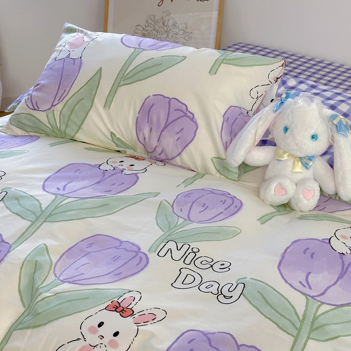 91家纺网 家纺一手货源 找家纺 2025春夏新款全棉小清新卡通碎花学生季三件套四件套 知语