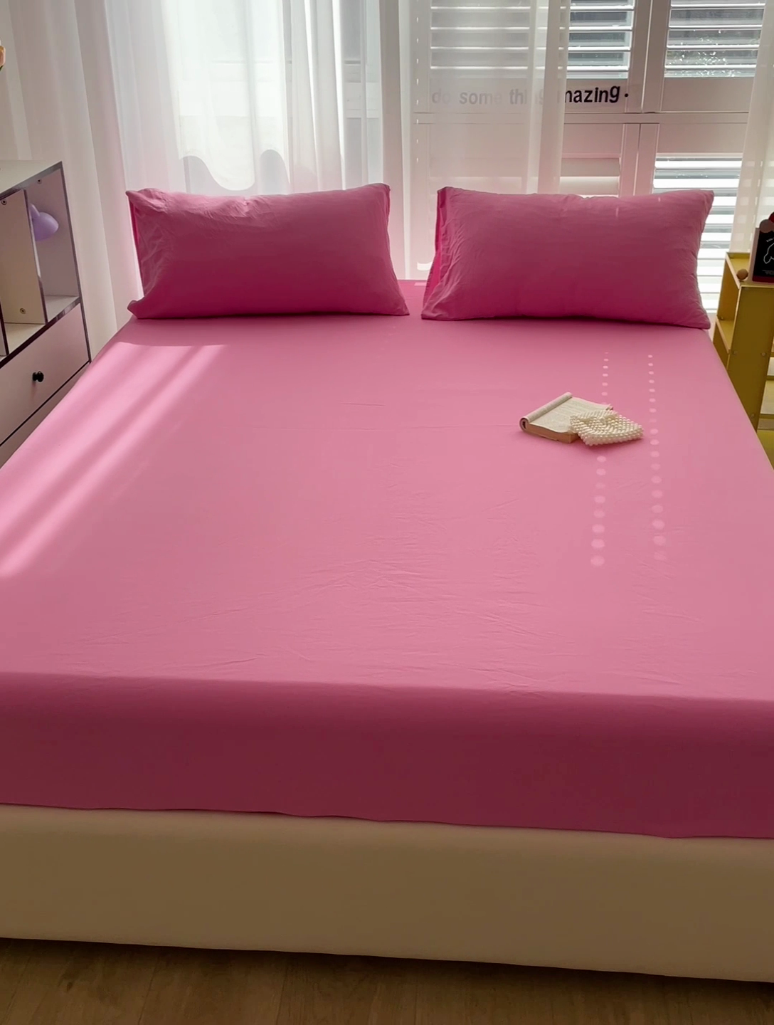 91家纺网 家纺一手货源 找家纺 仟人梦 2025新款纯色床笠 玫红