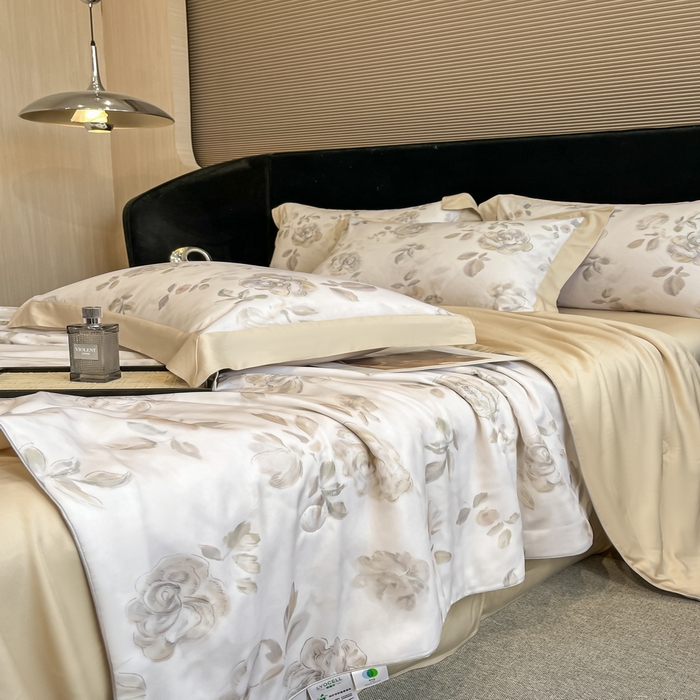 91家纺网 家纺一手货源 找家纺 2025春夏新款简奢款嵌绳莱赛尔数码印花夏被四件套单夏被床笠床单款 蔓艺