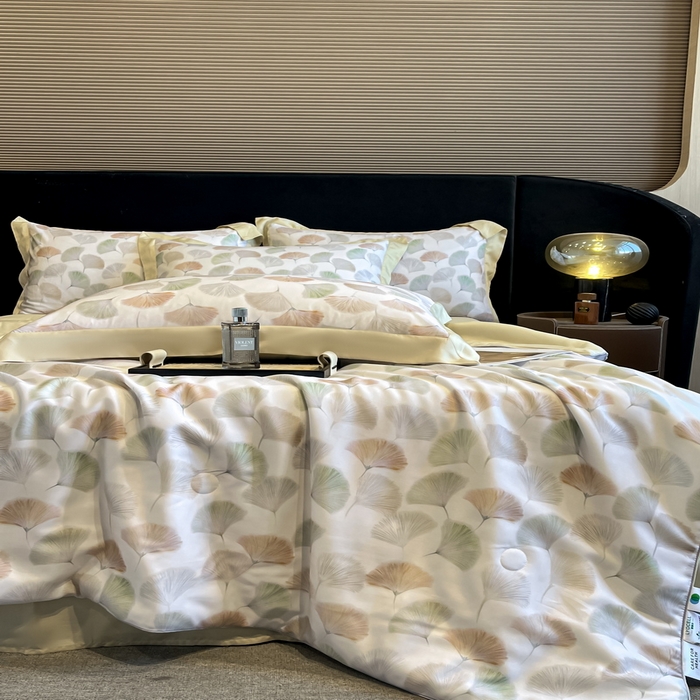 91家纺网 家纺一手货源 找家纺 2025春夏新款简奢款嵌绳莱赛尔数码印花夏被四件套单夏被床笠床单款 林间蜜杏