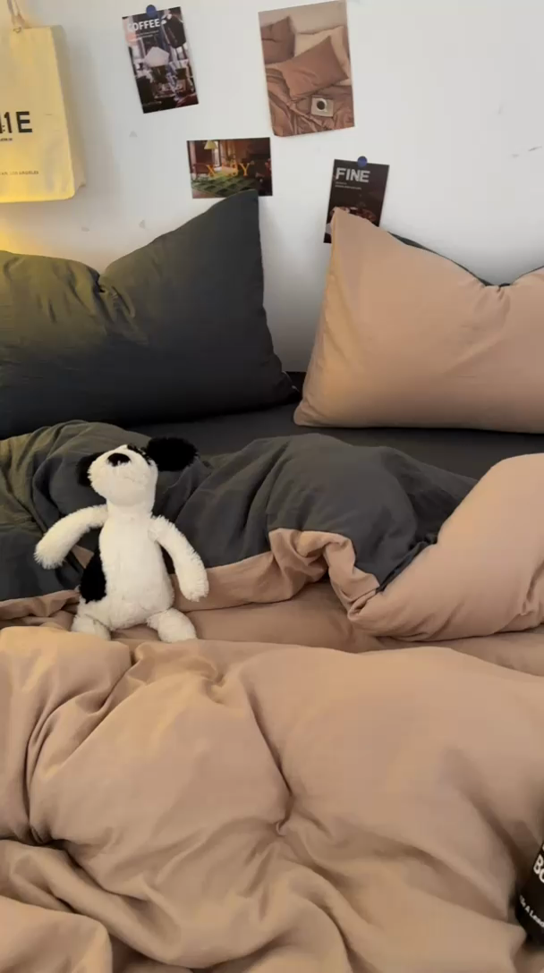 91家纺网 家纺一手货源 找家纺 耀达家居 2025新款纯色A类水洗棉双拼四件套 奶茶灰