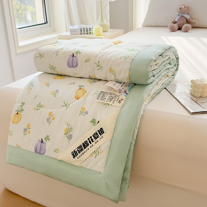 91家纺网 家纺一手货源 找家纺  2025新款A类新疆棉花夏凉被加宽包边水洗棉卡通印花吸湿透气棉花夏被空调被 凌香 南瓜