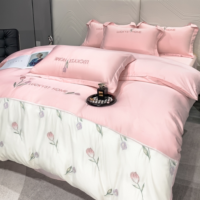 91家纺网 家纺一手货源 找家纺 2025新款天丝双拼刺绣四件套-卡骆驰 樱花粉