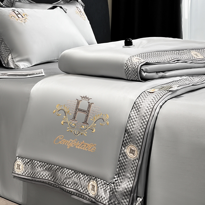 91家纺网 家纺一手货源 找家纺 露梦家纺2025新款A类水洗真丝夏被-格调 格调-薄雾灰