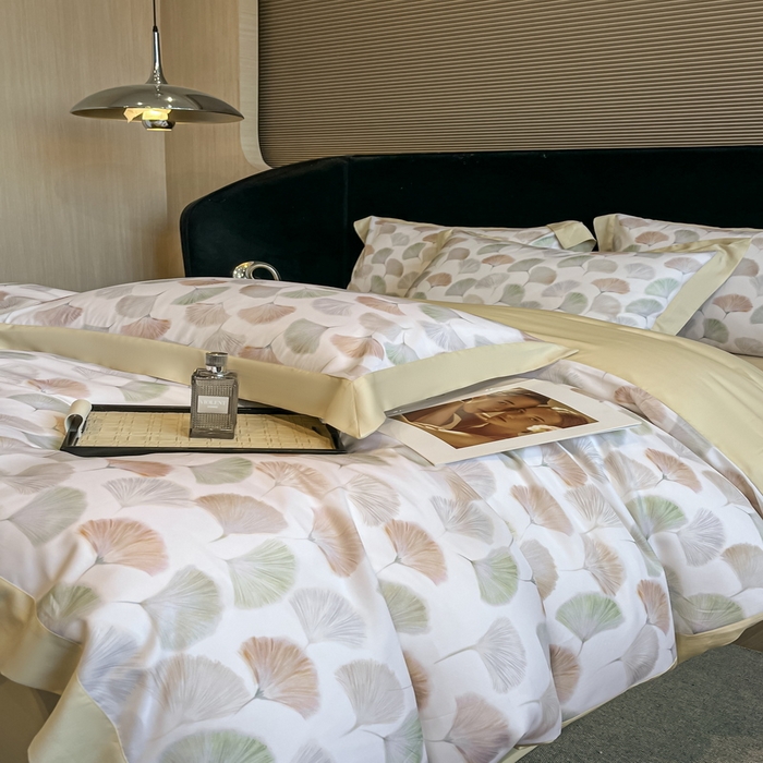 91家纺网 家纺一手货源 找家纺 2025春夏新款简奢款嵌绳莱赛尔数码印花四件套单夏被床笠床单款 林间蜜杏