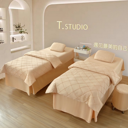 91家纺网 家纺一手货源 找家纺 乐逸家纺 2025新款四季亲肤刺绣款床罩格子系列（可定做任意尺寸） 格子款驼色