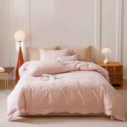 91家纺网 家纺一手货源 找家纺 （总）艾莱家纺 2025新款A类水洗棉加厚绣花四件套-栀夏