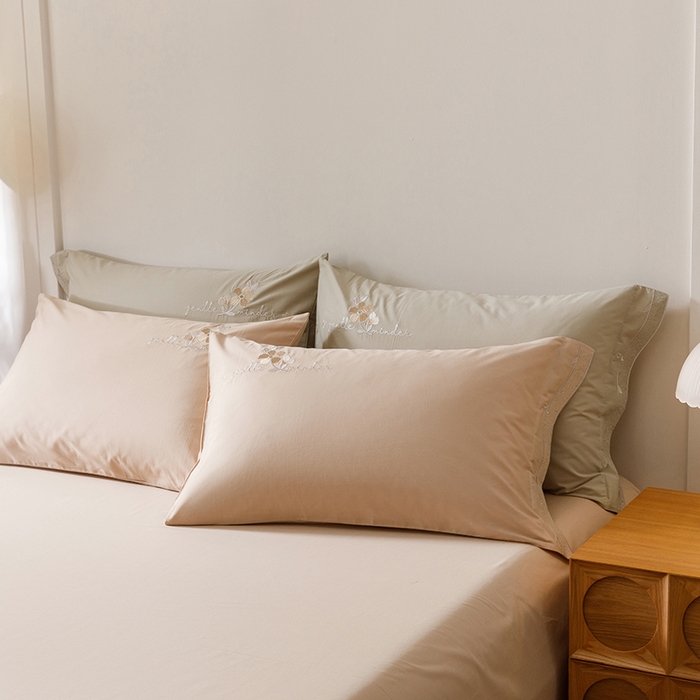 91家纺网 家纺一手货源 找家纺 艾莱家纺 2025新款A类水洗棉加厚绣花四件套-栀夏 栀夏-格林棕