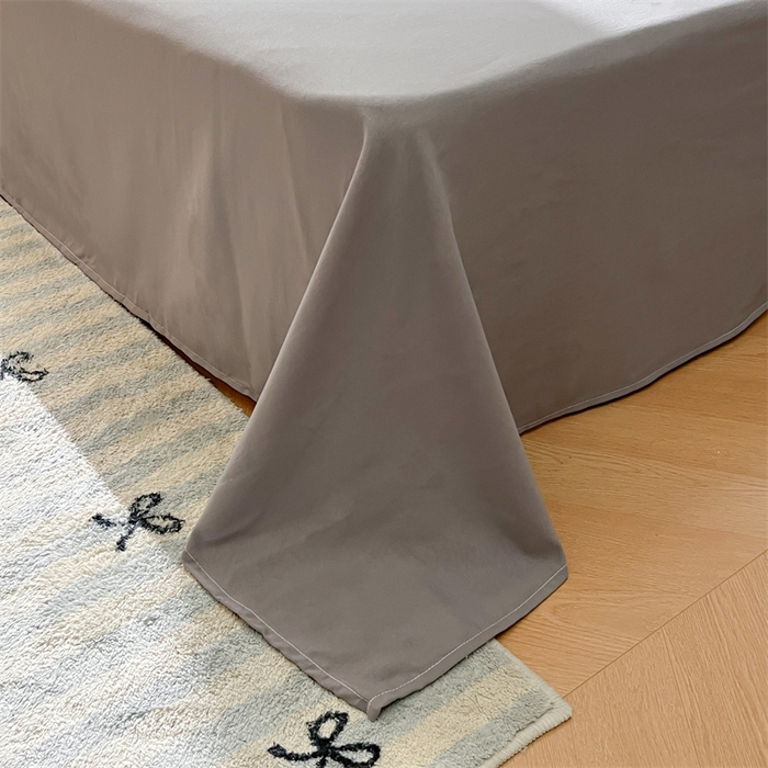 91家纺网 家纺一手货源 找家纺 盛秋家纺 2025新款亲肤格子水洗棉条纹格子四件套【简约风】罗格+中灰