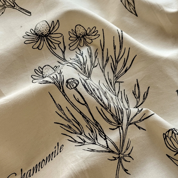 91家纺网 家纺一手货源 找家纺 宅家居 2025新款爆款轻法式赫本风复古印花13372纯棉四件套韩式黑色花边40支全棉三件套 暮秋