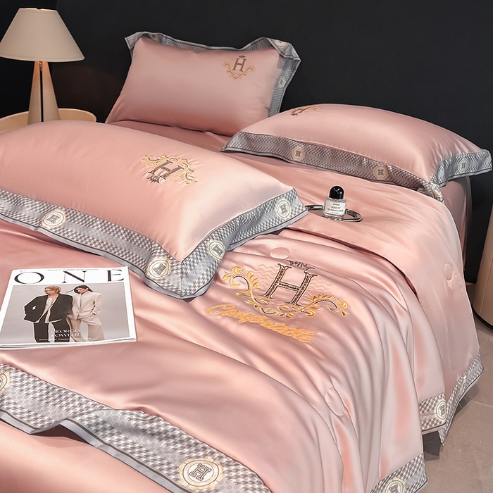 91家纺网 家纺一手货源 找家纺 露梦家纺2025新款A类水洗真丝夏被-格调 格调-豆沙