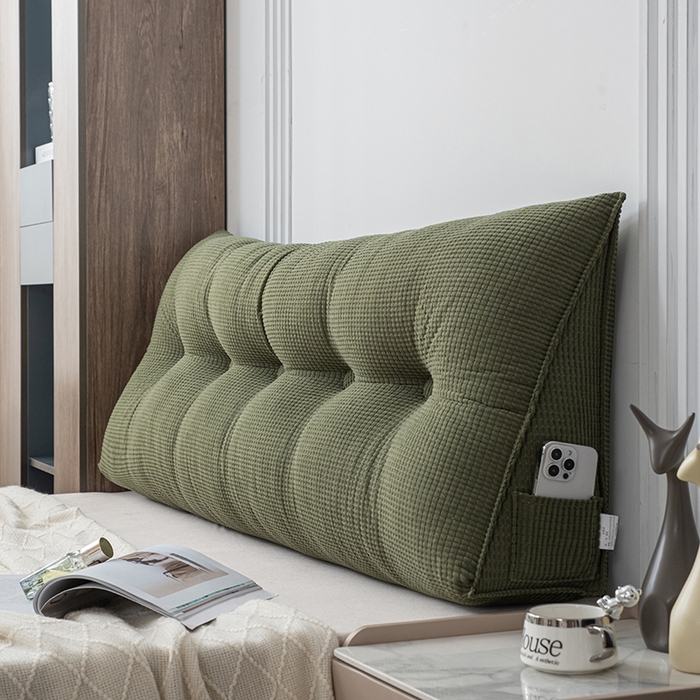 91家纺网 家纺一手货源 找家纺 美达人 2025新款玉米绒三角靠垫 橄榄绿-玉米绒