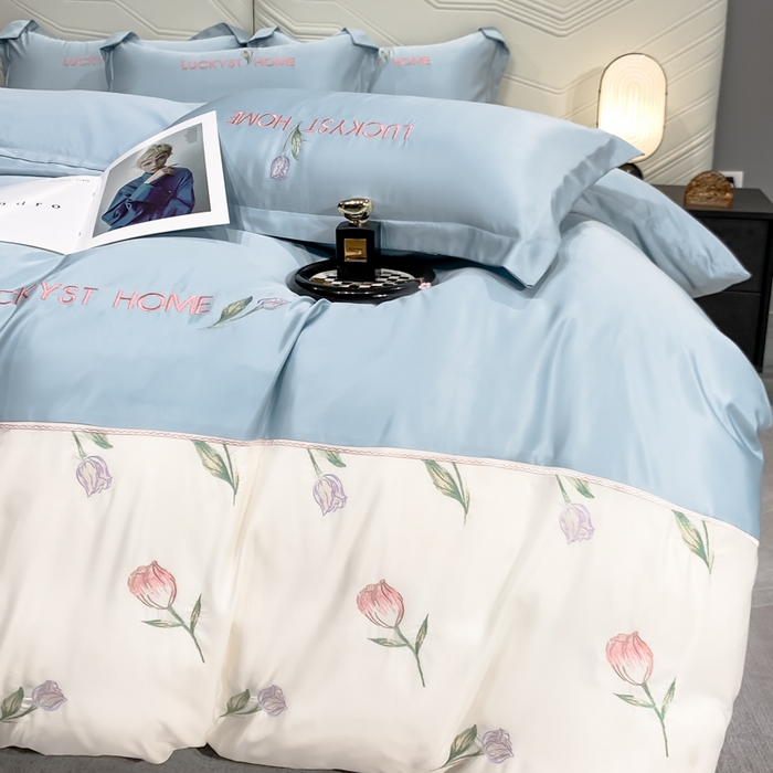 91家纺网 家纺一手货源 找家纺 2025新款天丝双拼刺绣四件套-卡骆驰 天空蓝