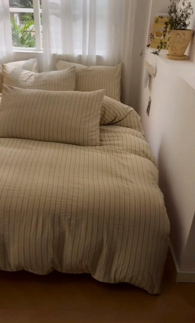 91家纺网 家纺一手货源 找家纺 盛秋家纺 2025新款亲肤格子水洗棉条纹格子四件套【简约风】芝士条纹+云初黄