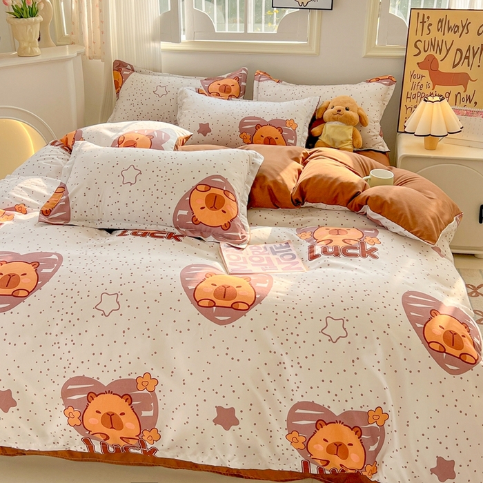 91家纺网 家纺一手货源 找家纺 梦卓家纺 2025新款亲肤芦荟棉单被套 卡皮巴拉