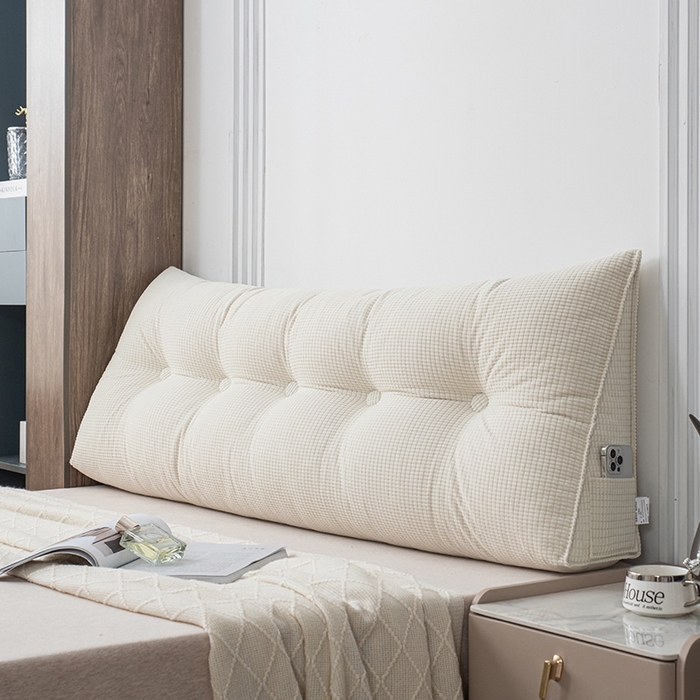 91家纺网 家纺一手货源 找家纺 美达人 2025新款玉米绒三角靠垫 雪梨白-玉米绒