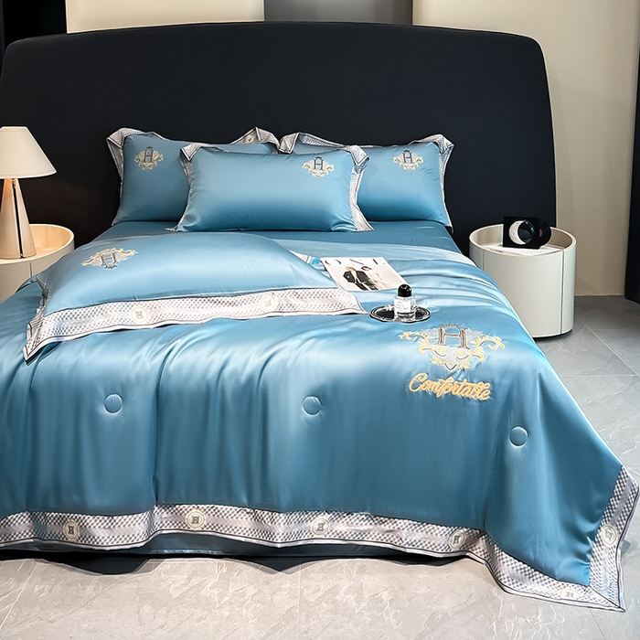 91家纺网 家纺一手货源 找家纺 露梦家纺2025新款A类水洗真丝夏被-格调 格调-冰蓝