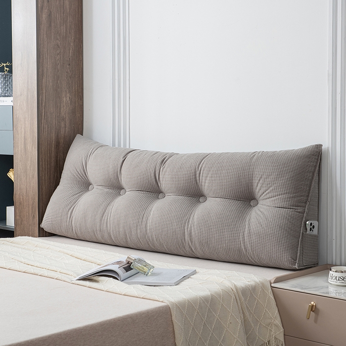 91家纺网 家纺一手货源 找家纺 （总）美达人 2025新款玉米绒三角床头靠垫沙发靠背大靠枕