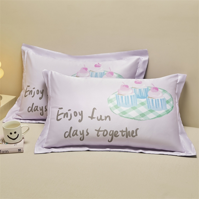 91家纺网 家纺一手货源 找家纺 笙意家纺 2025新款水洗真丝数码印花卡通枕套 小蛋糕