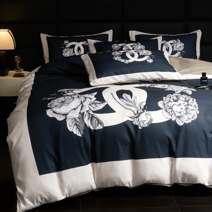 91家纺网 家纺一手货源 找家纺 花沐 2025新款轻奢潮牌亲肤棉纯棉四件套 黑香花
