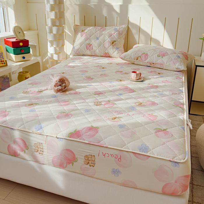 91家纺网 家纺一手货源 找家纺 U品汇 2025新款A类全棉夹棉防水床笠床罩单件隔尿透气床垫加厚防尘可水洗保护套 蜜桃松鼠