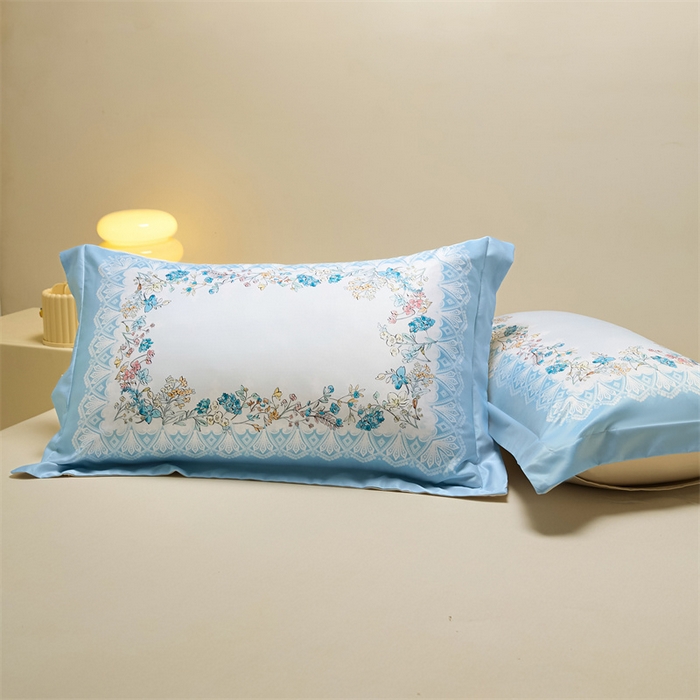 91家纺网 家纺一手货源 找家纺 笙意家纺 2025新款水洗真丝数码印花卡通枕套 花园梦境