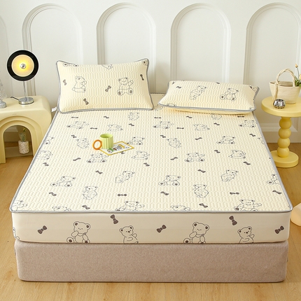 91家纺网 家纺一手货源 找家纺 伊人坊 2025新款A类凉感丝乳胶床笠凉席三件套 小熊院长