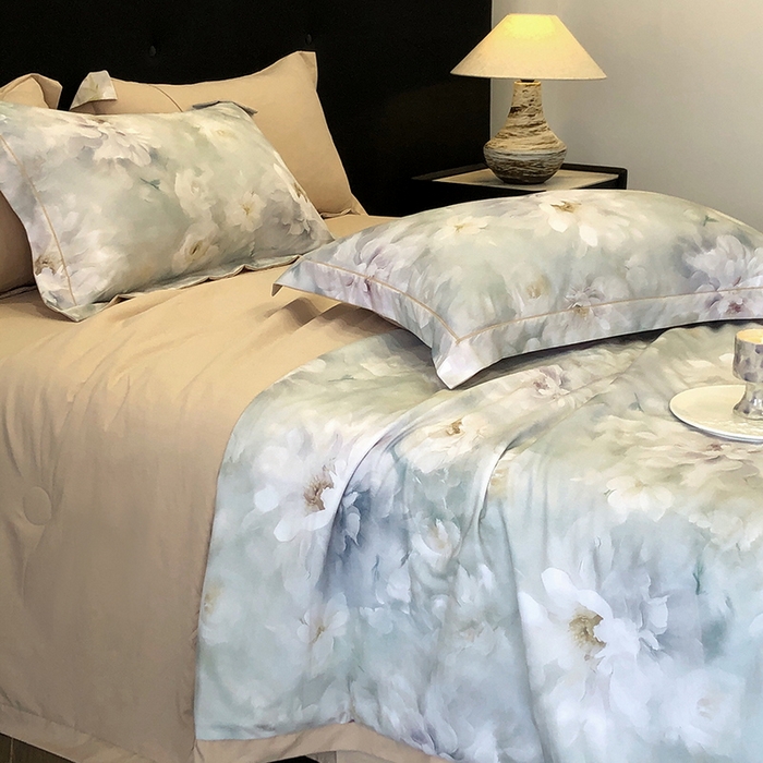 91家纺网 家纺一手货源 找家纺 立奥被业 2025新款雪纺纱夏被超柔数码印花夏被雪纺夏凉被 慕妆-米灰