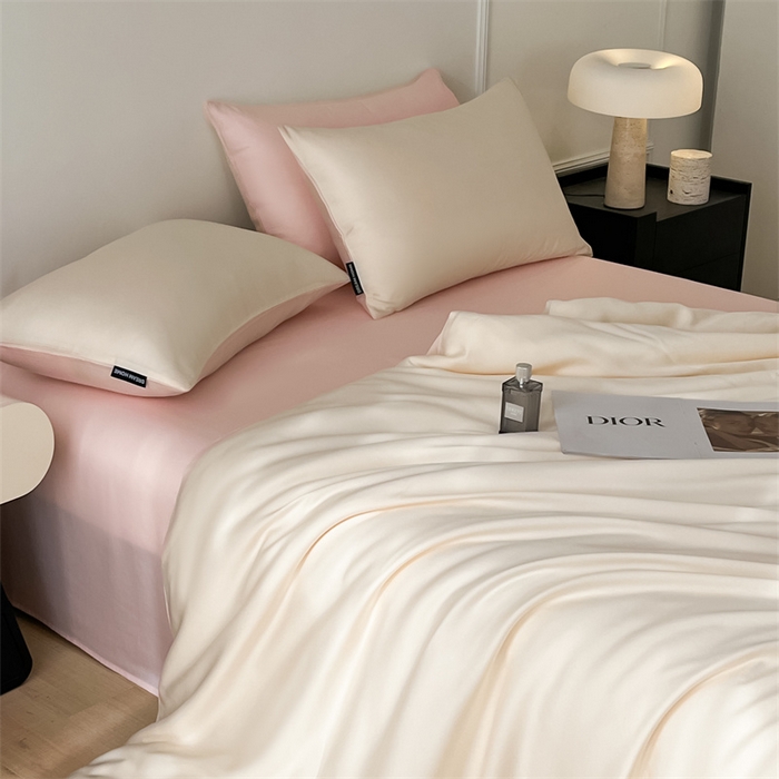 91家纺网 家纺一手货源 找家纺 笙意家纺 2025新款水洗真丝简约时尚四件套-简爱系列 简爱-奶昔白+奶油粉