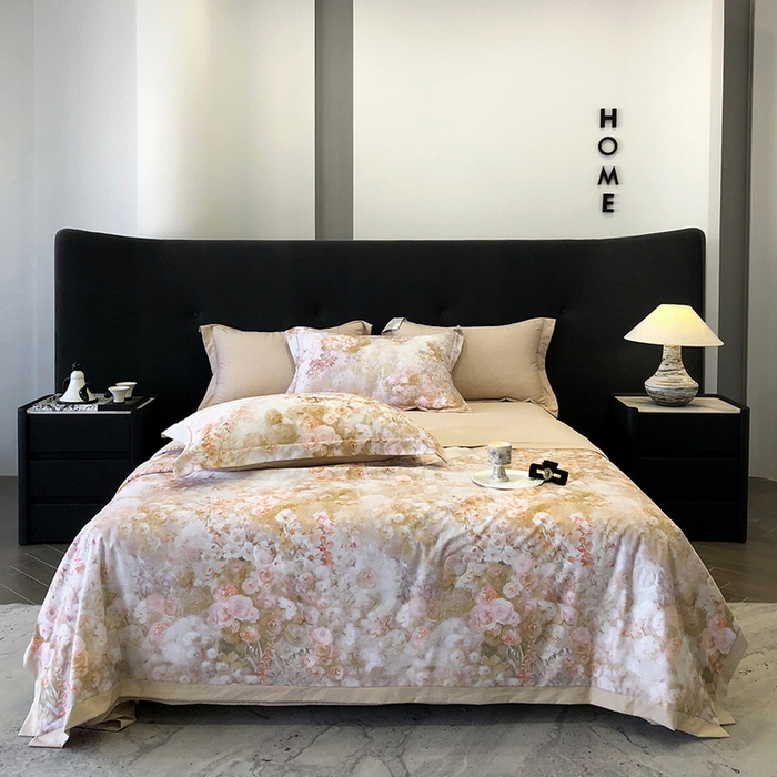 91家纺网 家纺一手货源 找家纺 立奥被业 2025新款雪纺纱夏被超柔数码印花夏被雪纺夏凉被 爱丽丝-米灰