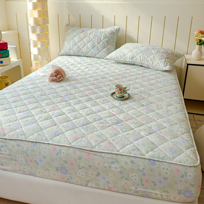 91家纺网 家纺一手货源 找家纺 U品汇 2025新款A类全棉夹棉防水床笠床罩单件隔尿透气床垫加厚防尘可水洗保护套 向云端绿