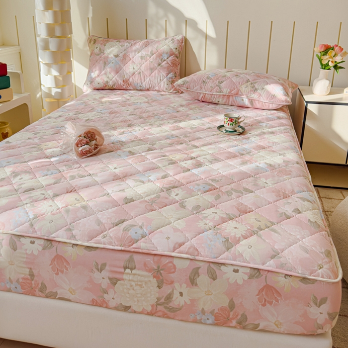 91家纺网 家纺一手货源 找家纺 U品汇 2025新款A类全棉夹棉防水床笠床罩单件隔尿透气床垫加厚防尘可水洗保护套 晚色芳莲-粉