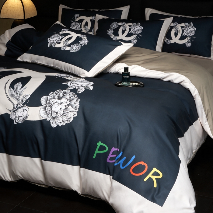 91家纺网 家纺一手货源 找家纺 花沐 2025新款轻奢潮牌亲肤棉纯棉四件套 黑香花