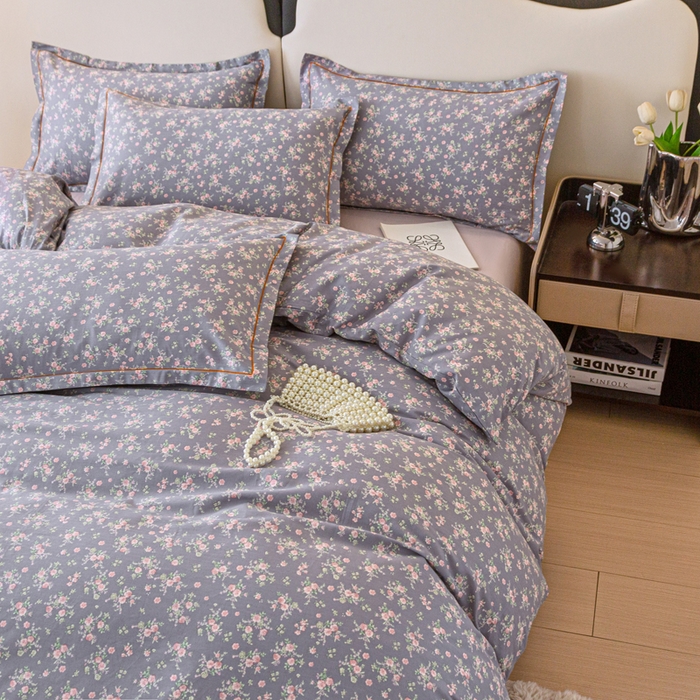 91家纺网 家纺一手货源 找家纺 首爱家纺 2025新款全棉四件套小清新人字纹四件套纯棉四件套 梦幻紫兰