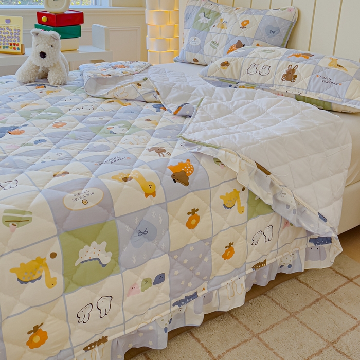 91家纺网 家纺一手货源 找家纺 U品汇 2025新品A类全棉夹棉床盖纯棉100%棉绗缝三件套炕垫褥子13372 G蜡笔画